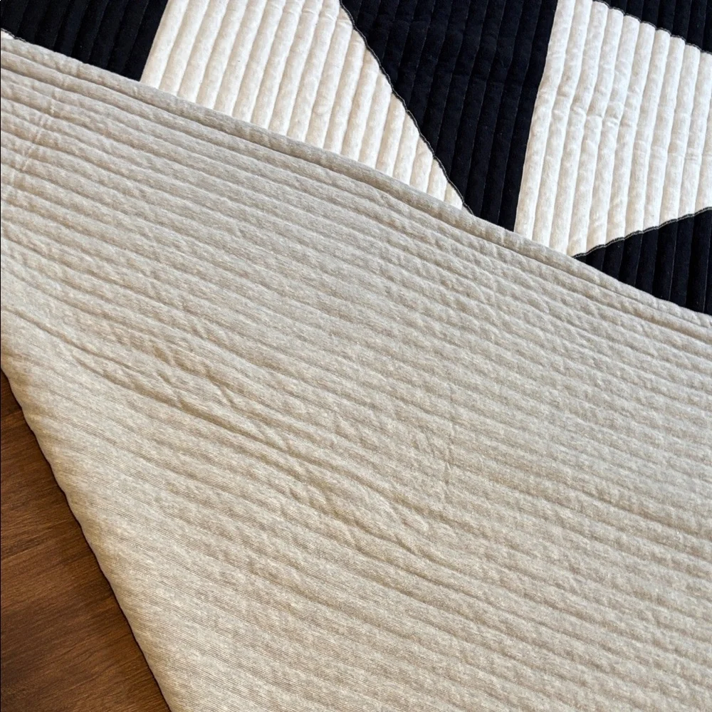 Pillowfort Black and Grey Geometric throw
